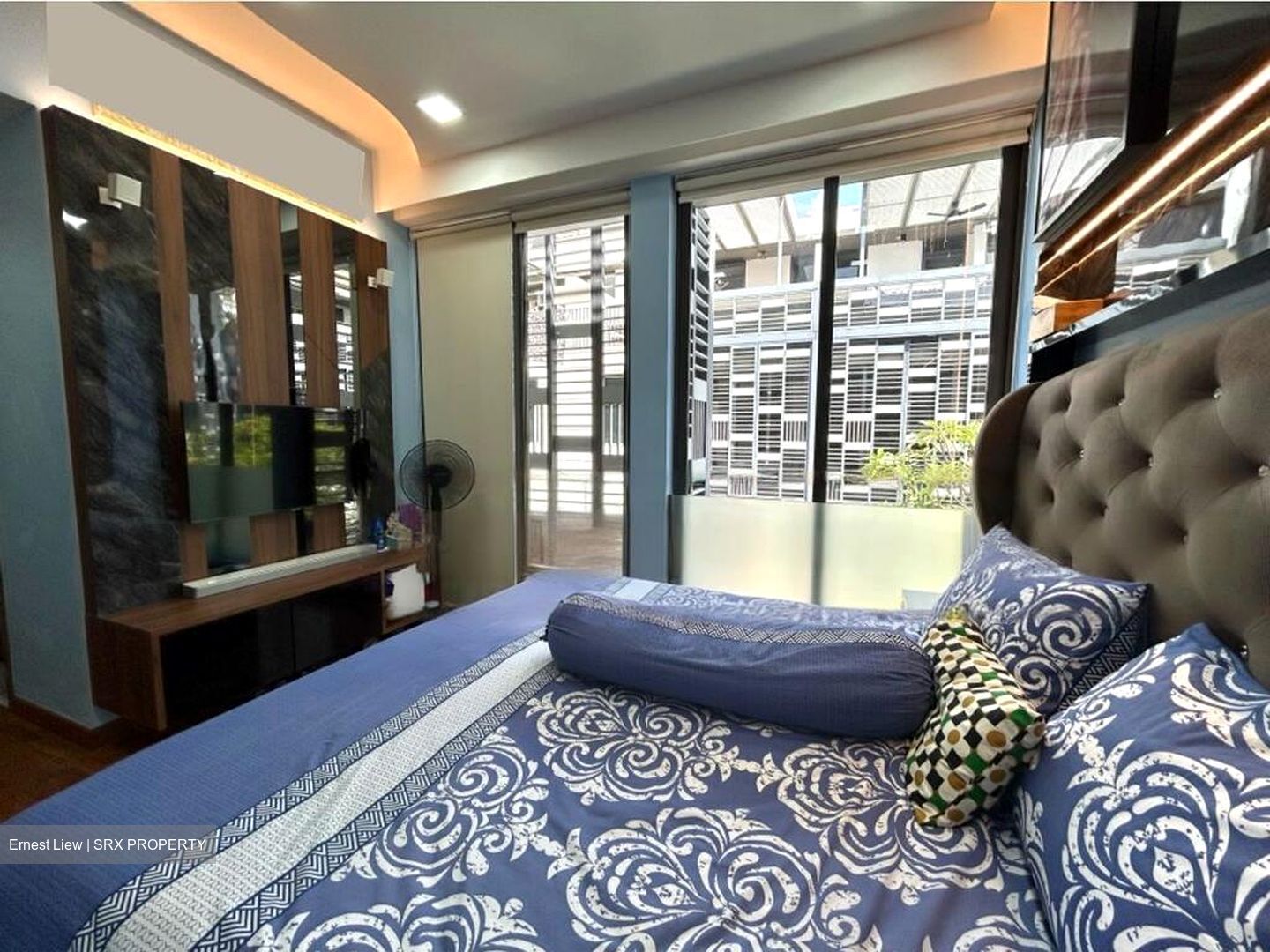 Sunrise Avenue (D28), Terrace #460379171